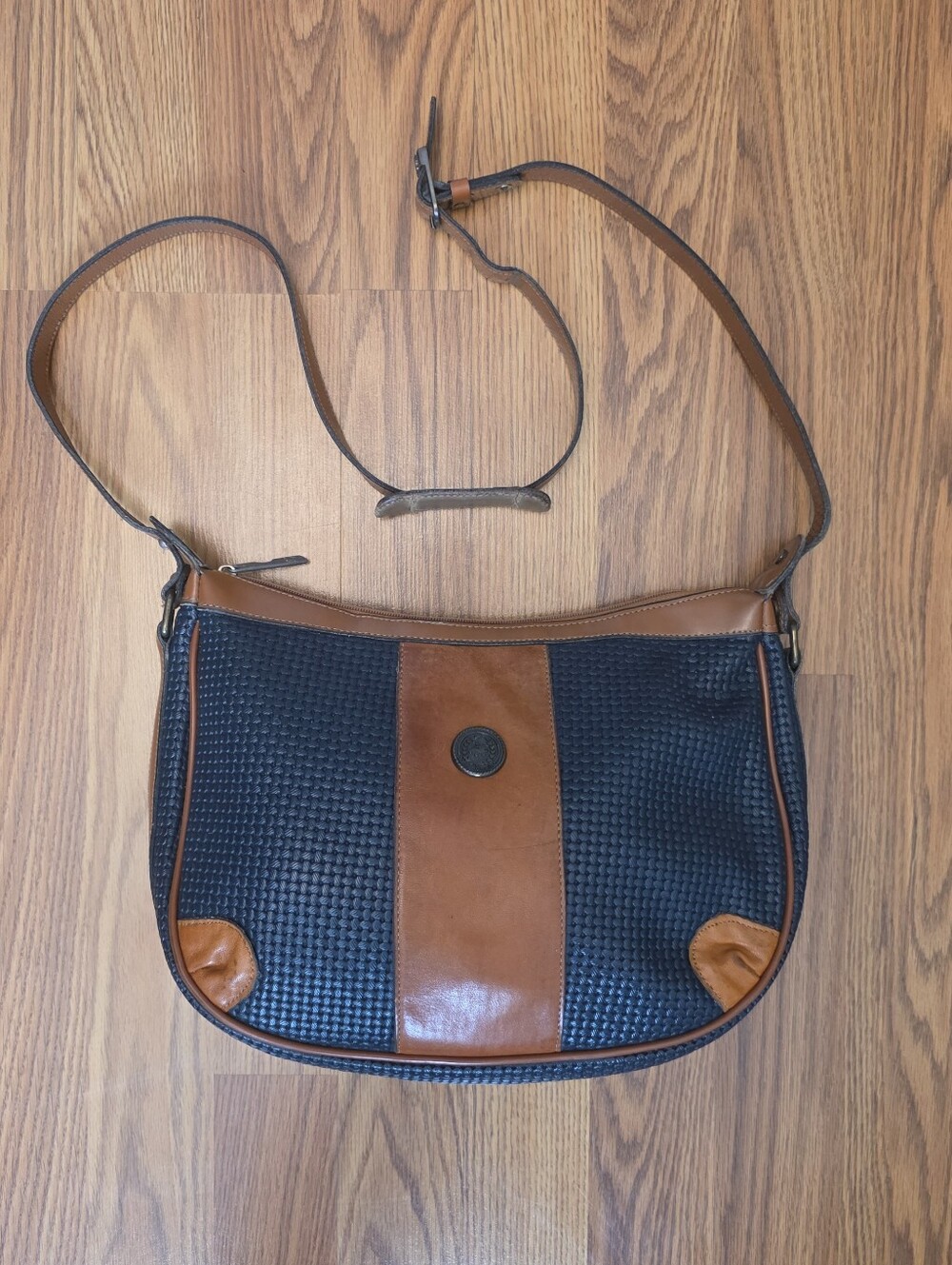 Vintage John Romain Navy Blue Tan Two Tone Shoulder Bag Crossbody Purse Textured